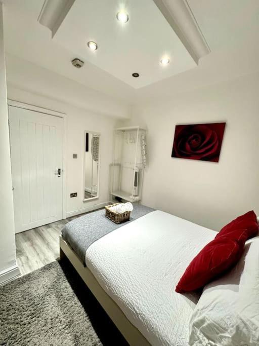 Centrally-Located Gem In Marble Arch, London Kültér fotó