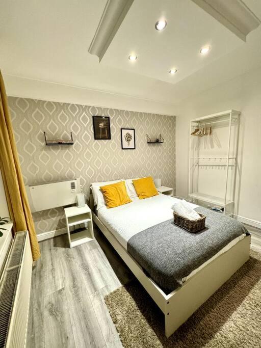 Centrally-Located Gem In Marble Arch, London Kültér fotó